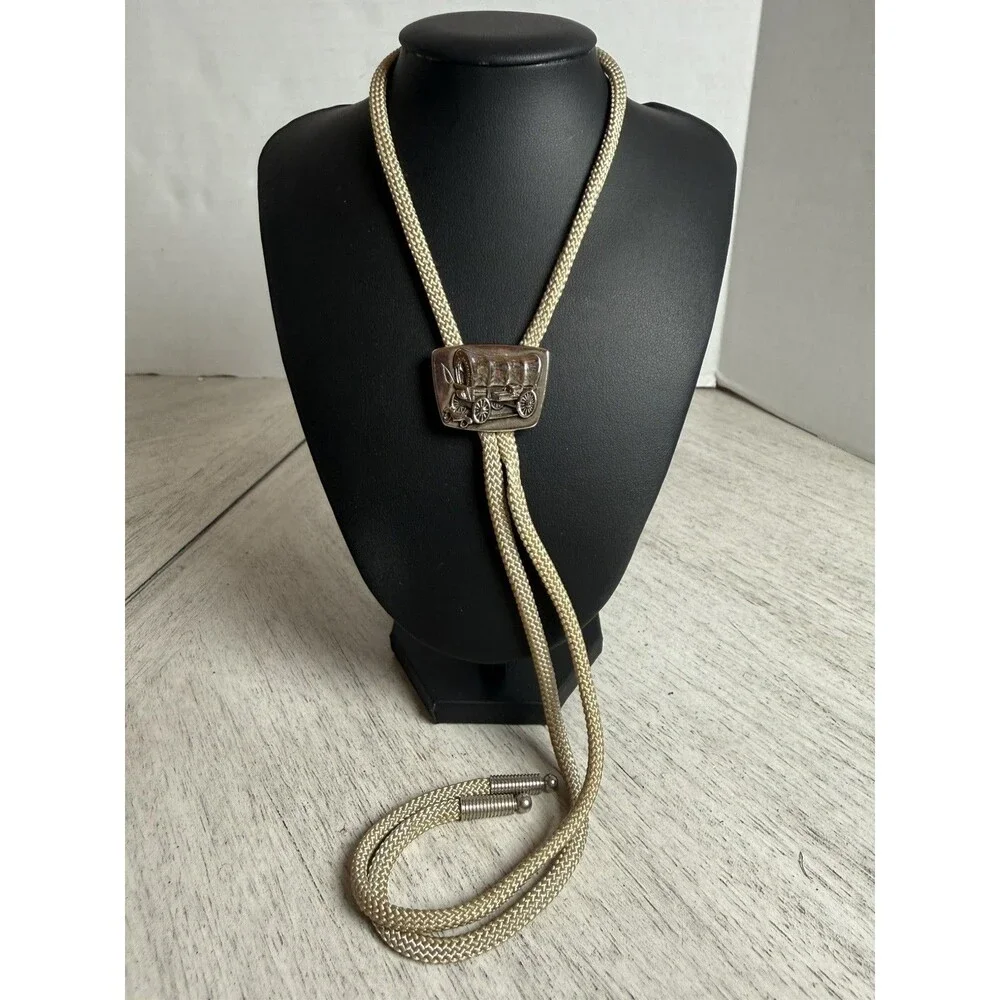 Vintage Hickok Western Pioneer Covered Conestoga Wagon Bolo Tie Metallic Cord